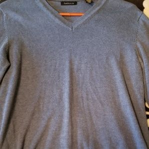 V neck sweater